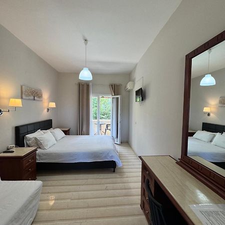 Olive Garden Studios & Apartments Acharavi (Corfu) Exterior foto