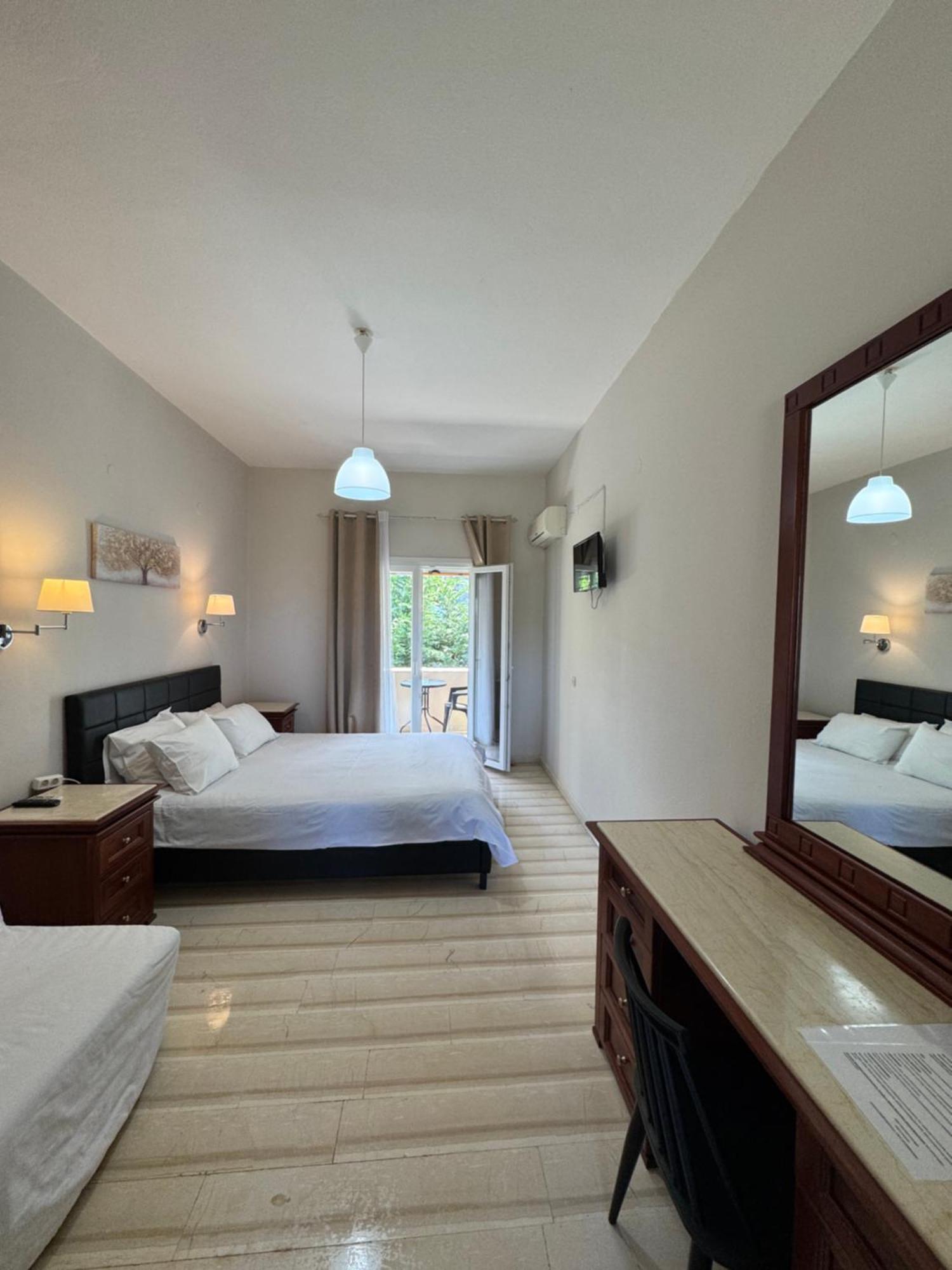 Olive Garden Studios & Apartments Acharavi (Corfu) Exterior foto